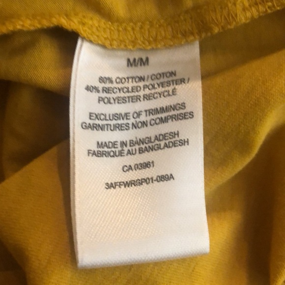 WIND RIVER OUTFITTERS Round Neck Short Sleeved Tee Gold Tones - Picture 6 of 7